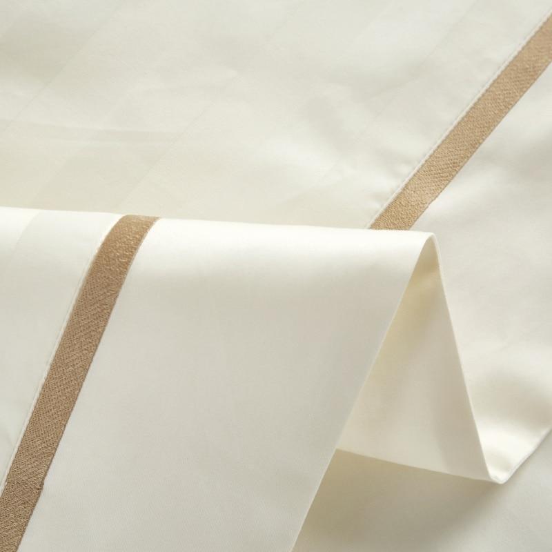 1200-Thread-Count King Size Duvet Cover Set in Soft Egyptian Cotton – 4 or 6 Piece 3