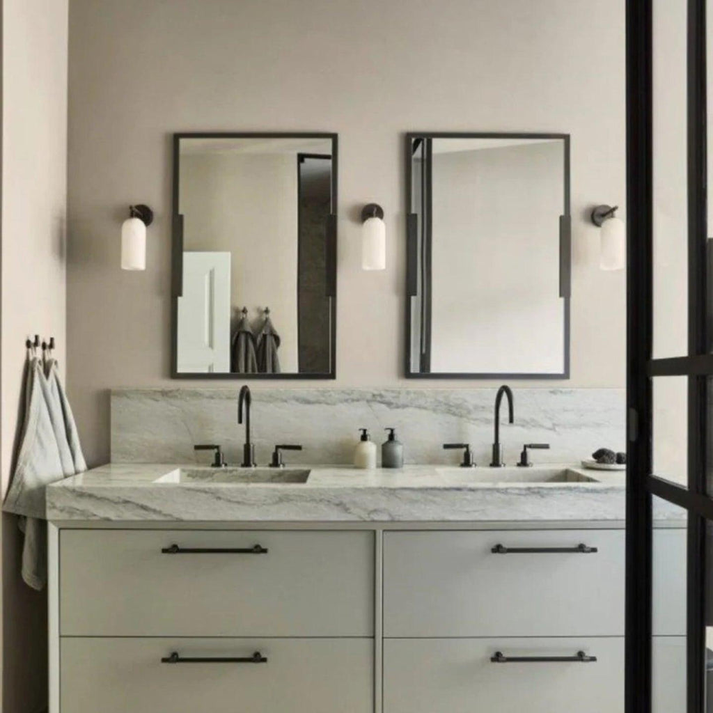 Alabaster Wall Light with Brushed Gold Arm – Elegant Indoor Sconce 7
