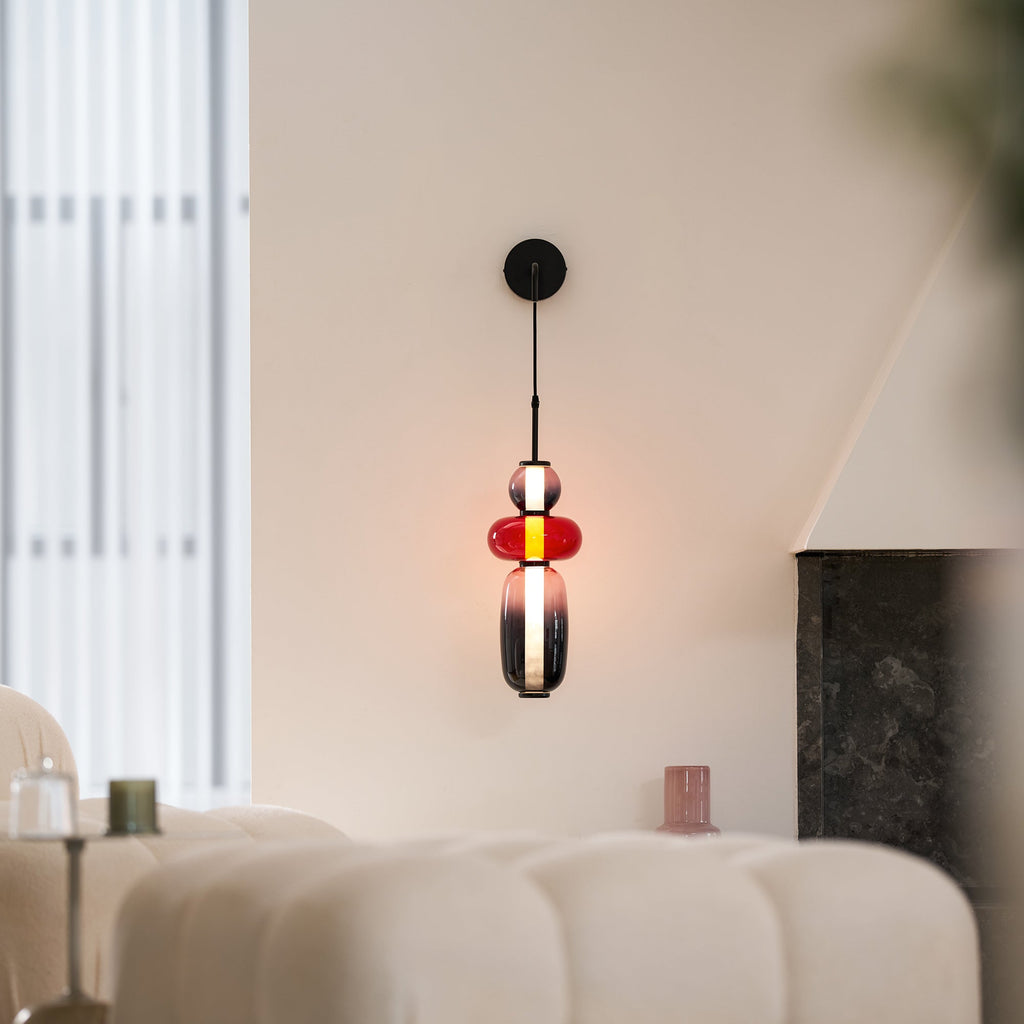 Artistic Customizable LED Wall Light With Black Metal Finish 3
