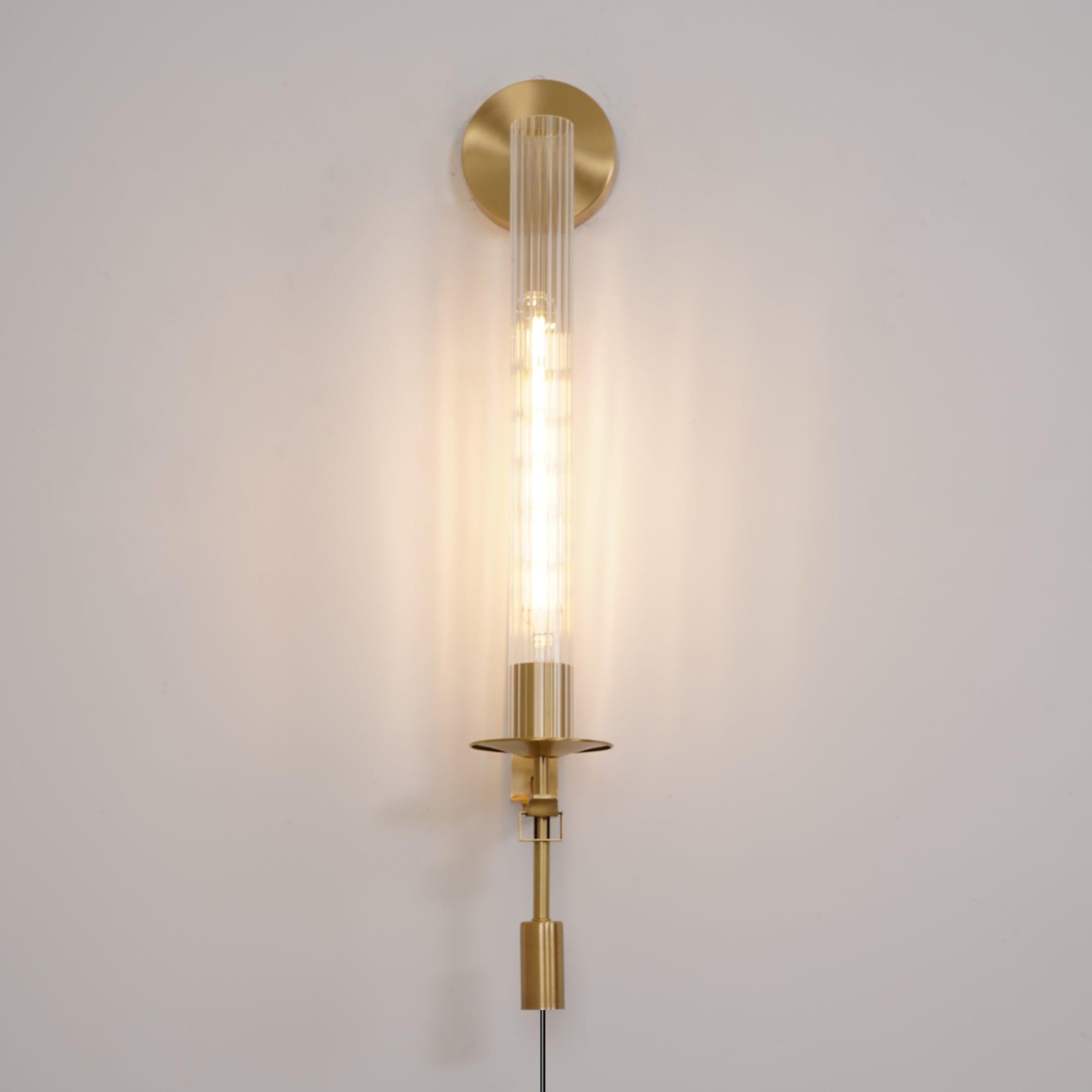 Classic Brass Ribbed Glass Wall Light With Inline Switch 6