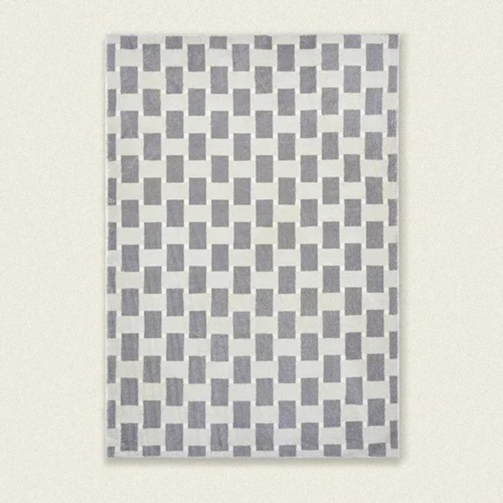 Contemporary Checkerboard Rug – Durable 100% Polyester Design for Modern Interiors, Soft and Easy to Clean 10