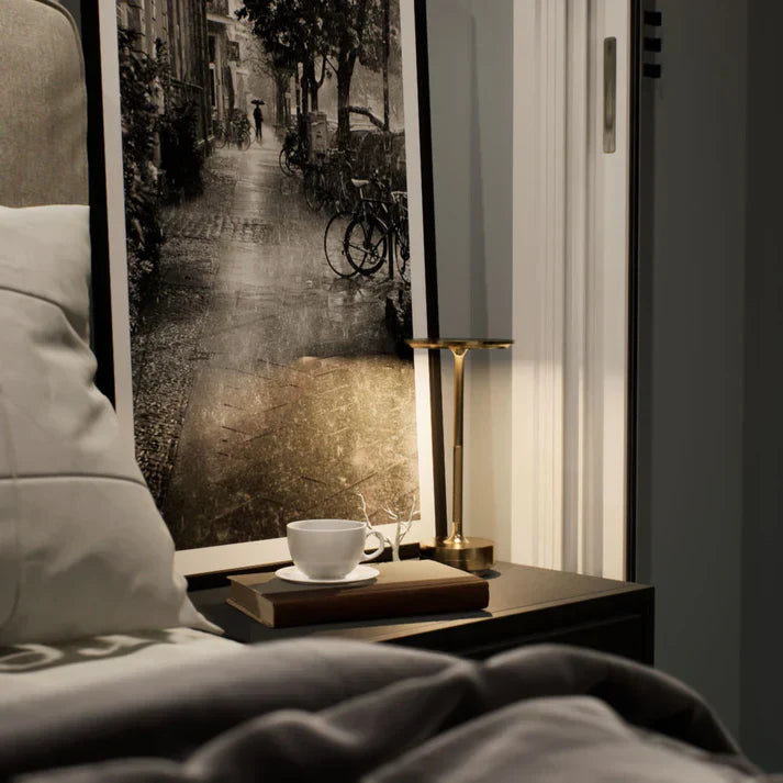 Cordless Table Lamp with Adjustable Color Temperature and Dimmable Touch Control – Stylish Aluminum and Acrylic Design 3