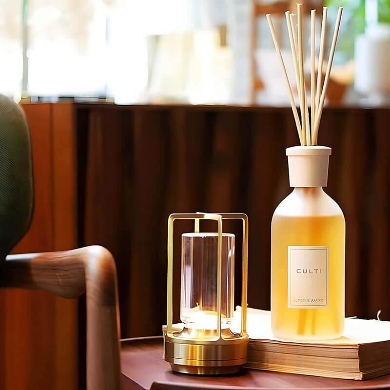 Cordless Table Lamp with Touch Sensor and Adjustable Light Color – Portable Wireless Bedside Lamp in Elegant Crystal Design 7