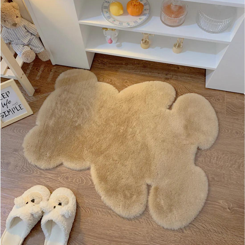 Cozy Cartoon Bear Washable Area Rug – Plush Floor Mat in White, Milky White, and Brown for Kids' Rooms 3