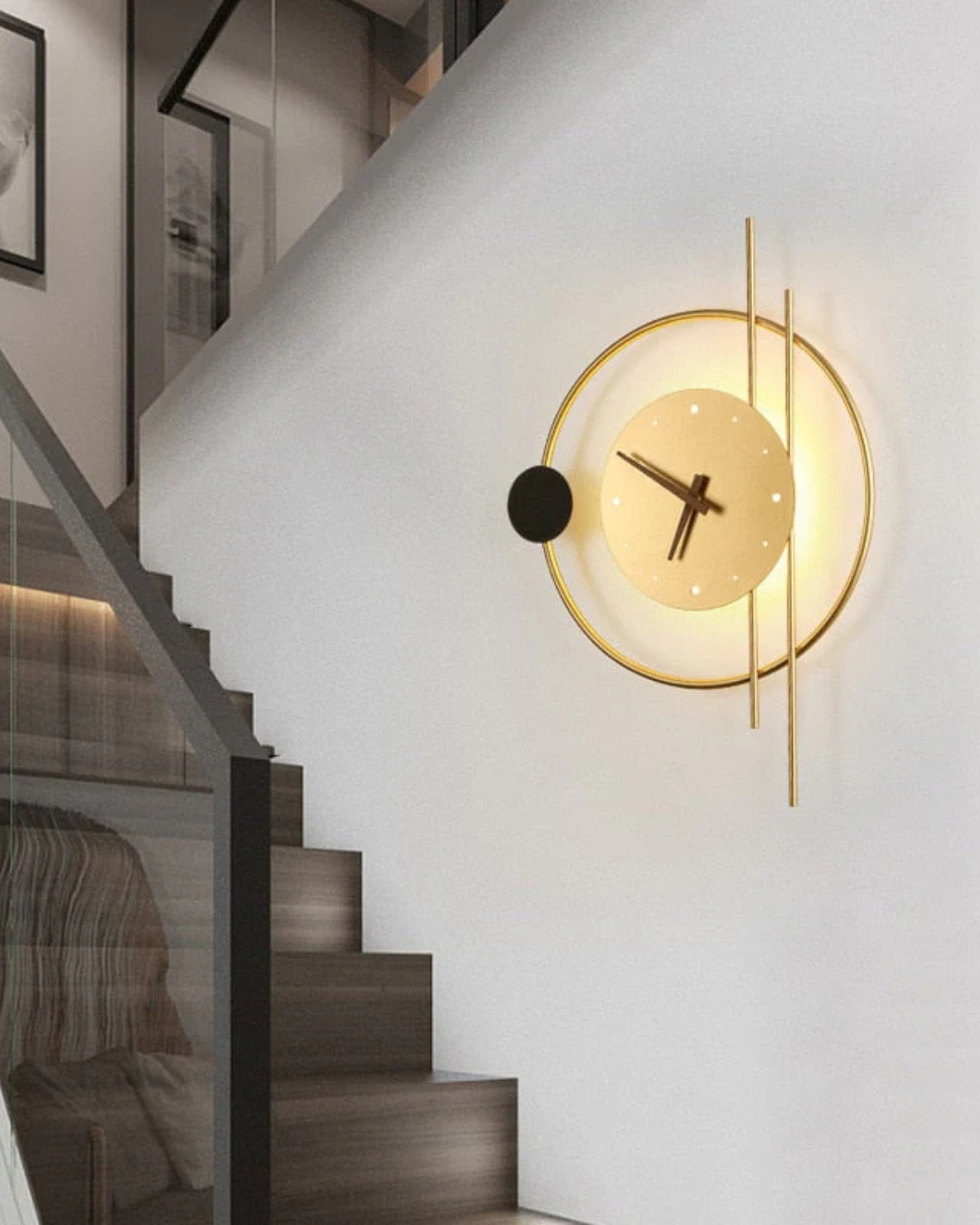 Éclipse Wall Clock Lamp – Modern Geometric Design in Gold and Black Finish 4