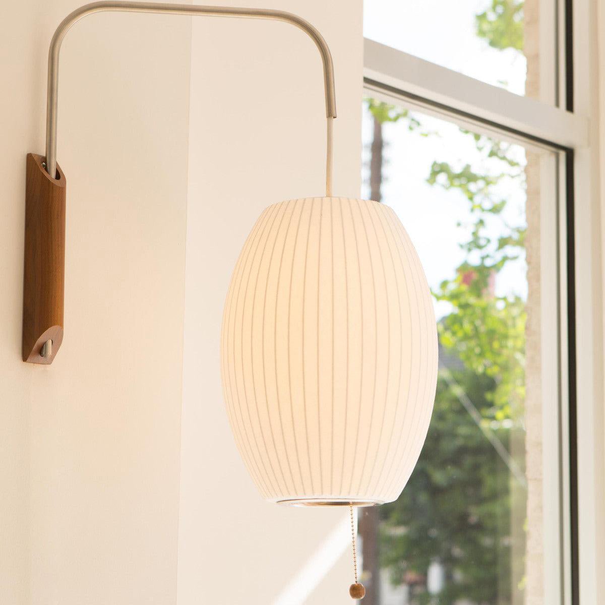 Elegant Curved LED Wall Sconce in Chrome Finish 3
