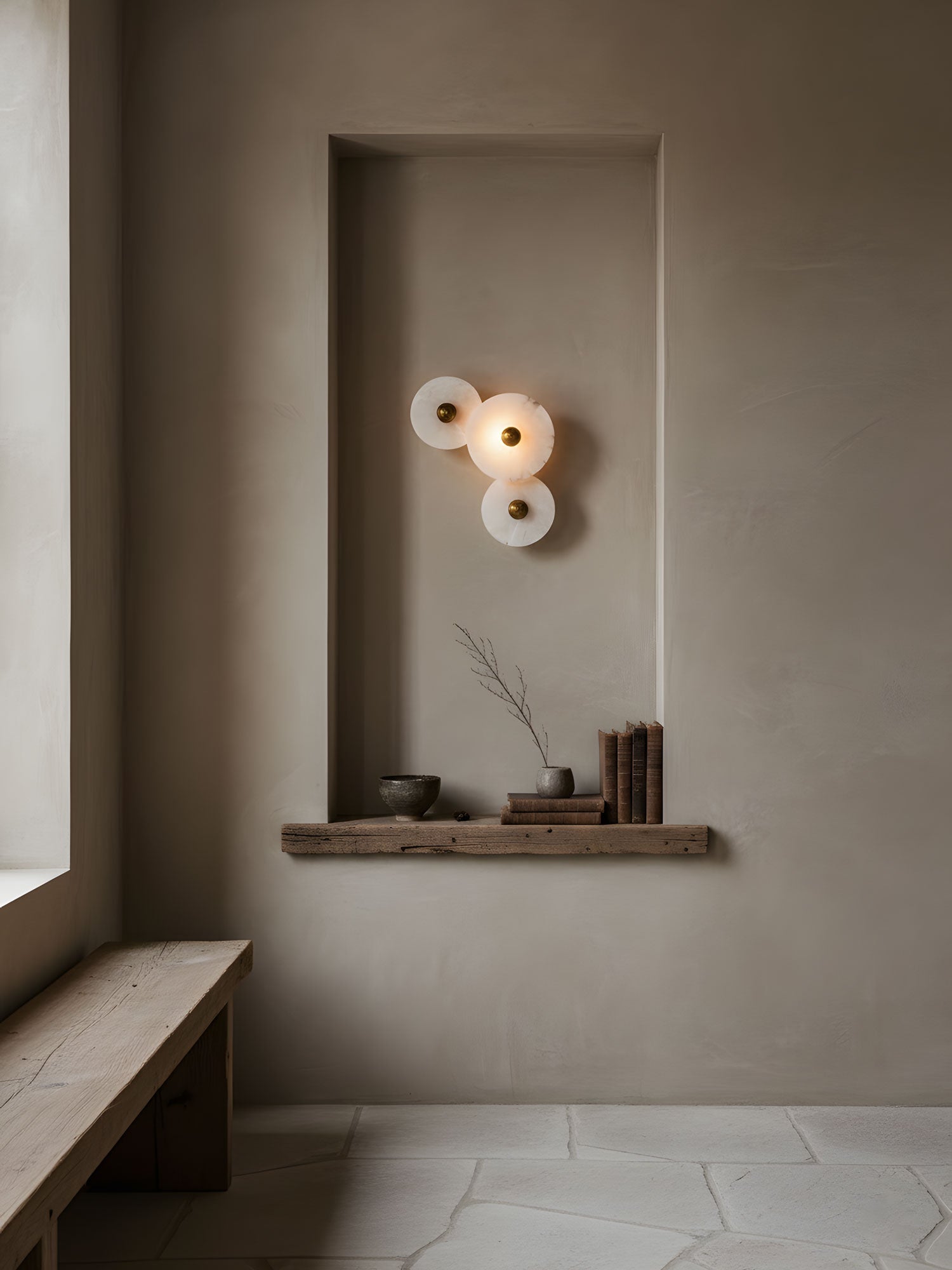 Elegant Dimmable Alabaster Wall Sconce With Brass Accent 9