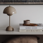 Elegant Dimmable LED Table Lamp – Cordless Design for Home and Office, Modern and Classic Style 1
