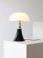 Elegant Floral Bedside Lamp Acrylic Steel White 6