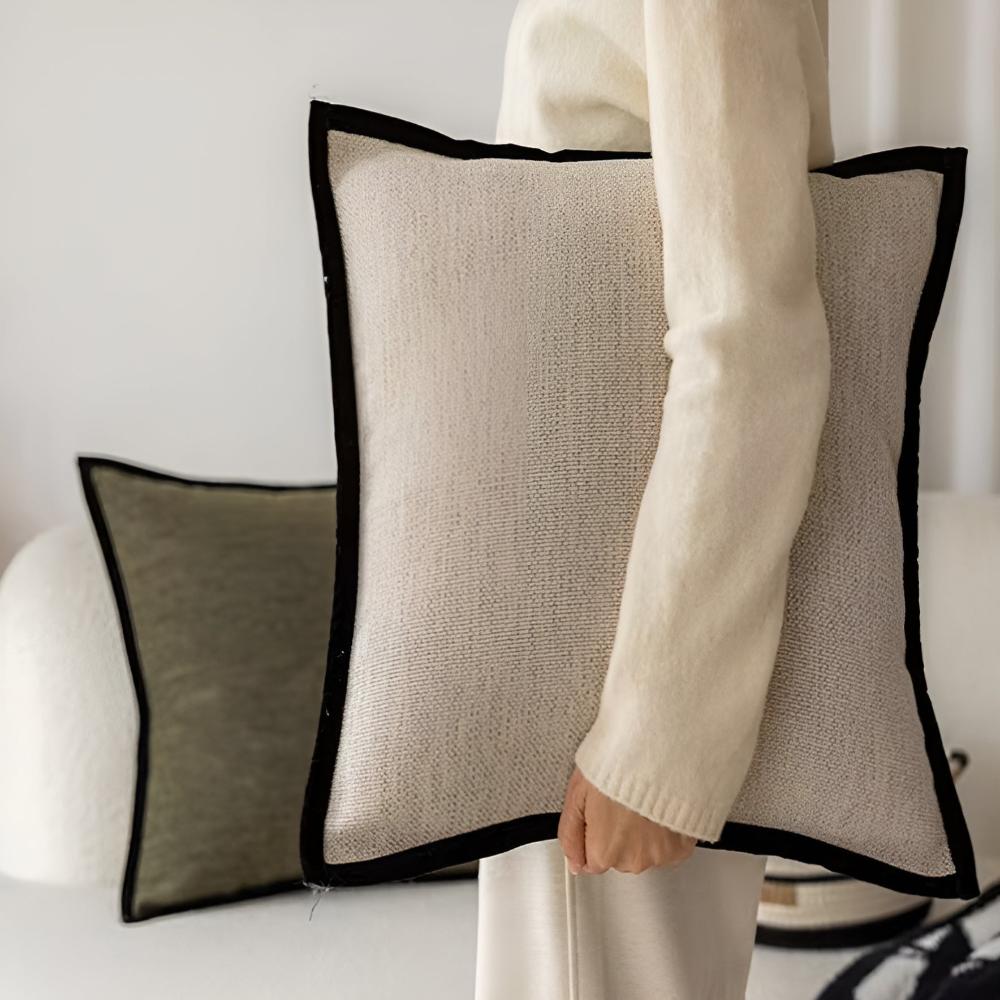 Elegant French Retro Black Border Cushion Covers – 45x45 cm Cotton-Polyester Blend with Zip Closure – Textured Home Decor 4