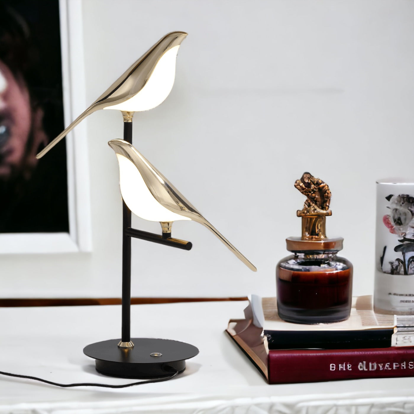 LED Table Lamp with Postmodern Bird Design – Elegant Bedside or Desk Lamp for Versatile Room Lighting 4