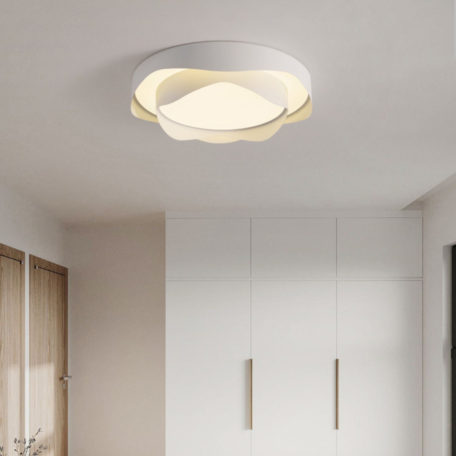 Minimalist Ceiling Light Metal Integrated LED Dimmable 4
