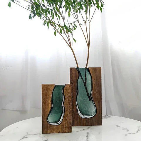 Minimalist Glass Flower Vase Natural Wood Finish 2