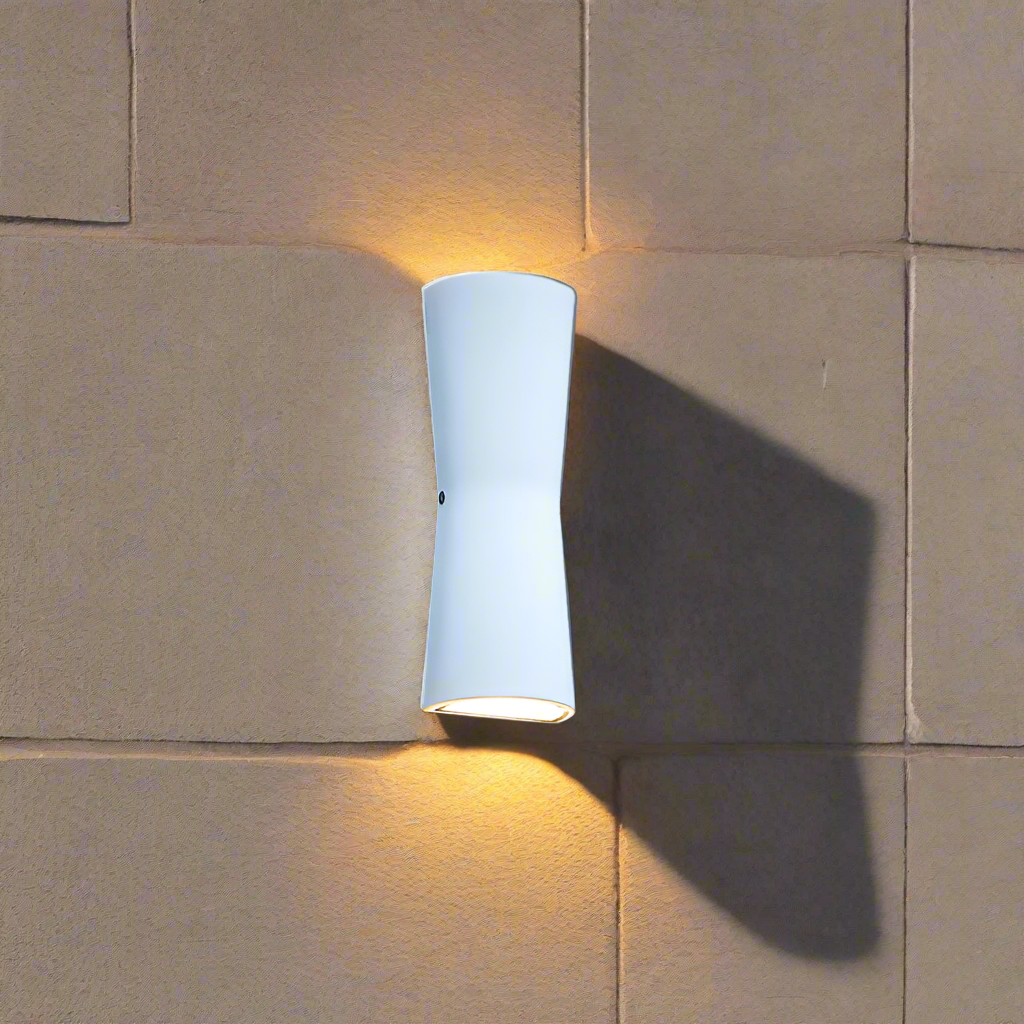 Minimalist LED Outdoor Wall Lamp - IP65 Waterproof Torch-Shaped Exterior Wall Light for Gardens and Patios 8