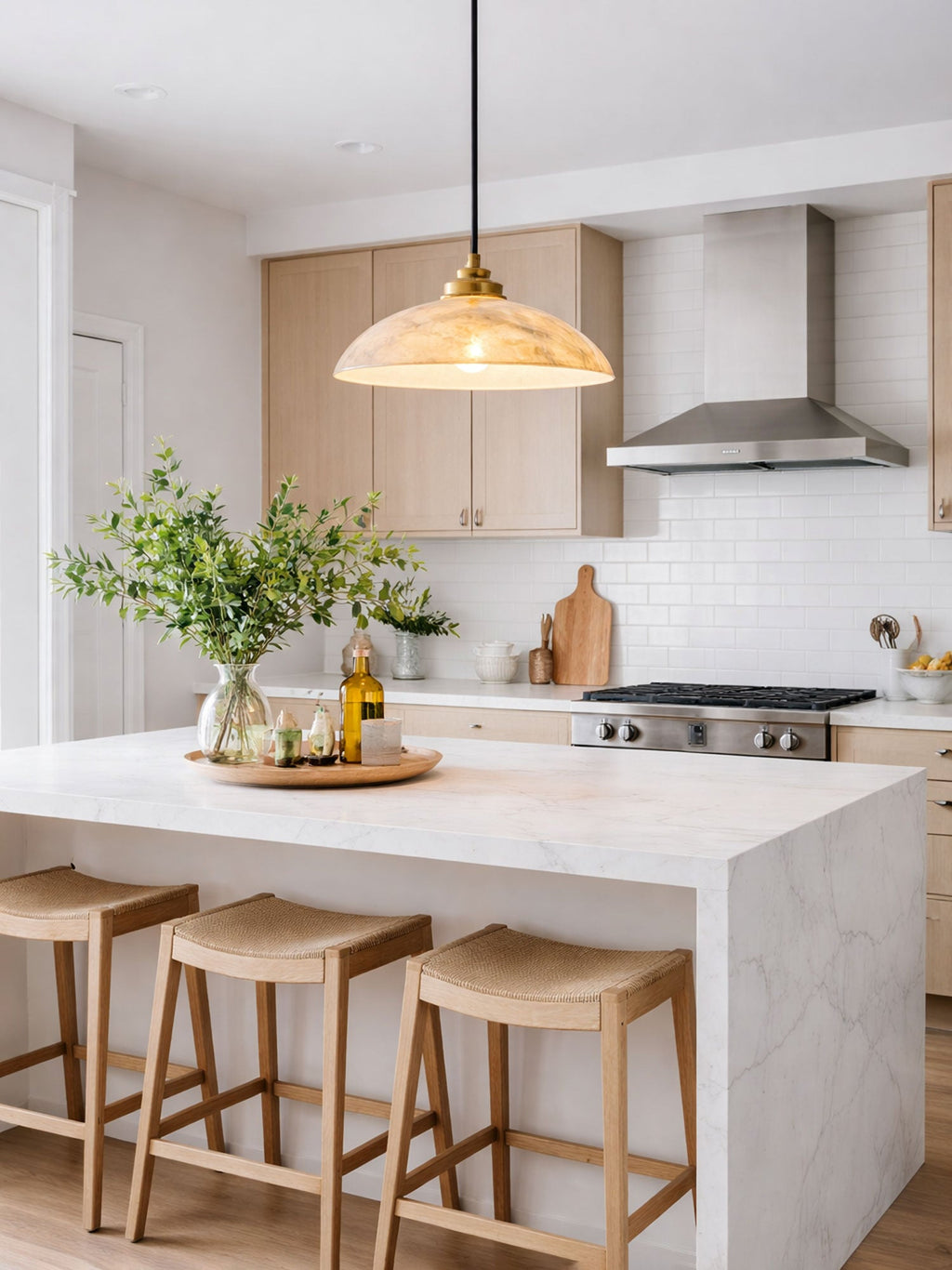 Minimalist Pendant Light White Alabaster Adjustable Height 5