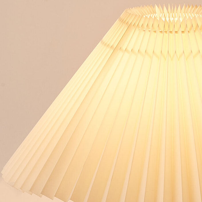 Minimalist Vintage Wooden Table Lamp – LED Bedside Lamp with Fabric Shade in Light Brown & Walnut Finish 2