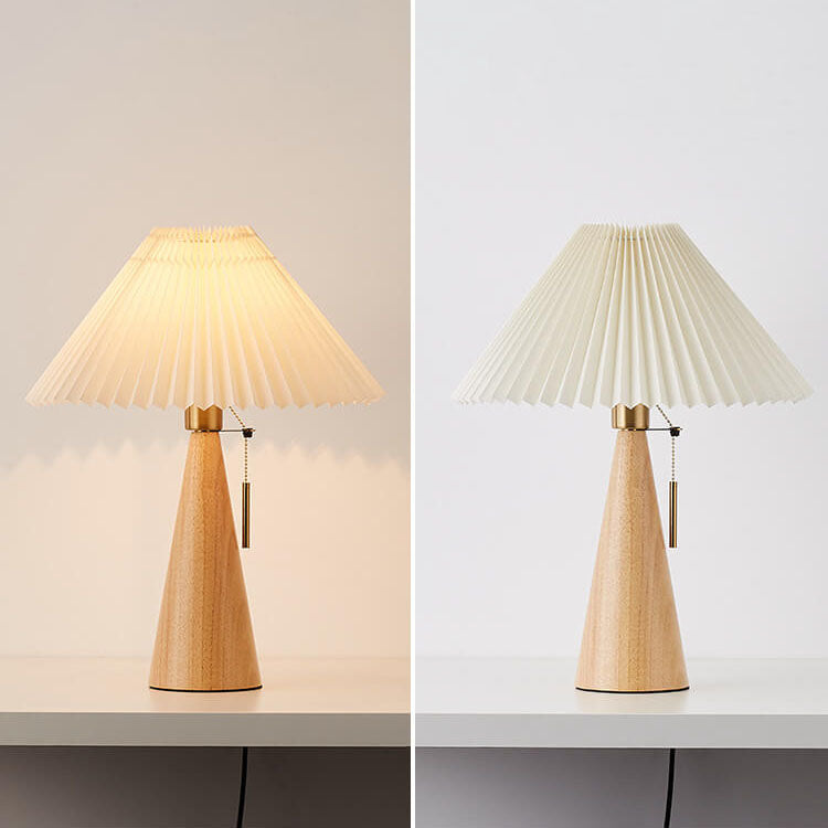 Minimalist Vintage Wooden Table Lamp – LED Bedside Lamp with Fabric Shade in Light Brown & Walnut Finish 6