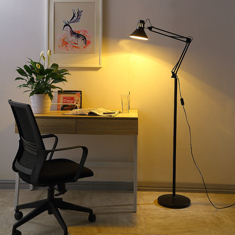 Modern Black Floor Lamp with Retractable Swivel Design – Iron Standing Lamp for Bedroom and Living Room 0