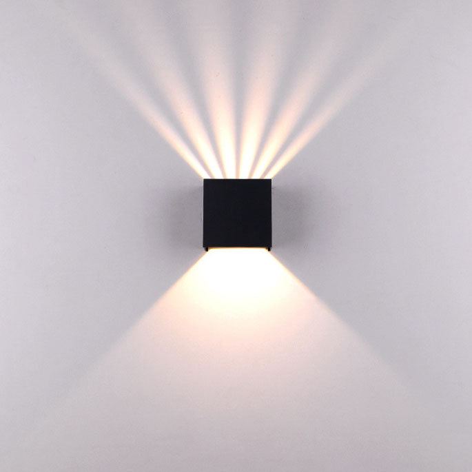Modern Black LED Outdoor Wall Sconce Lamp – Waterproof Design for Patios and Fences 3