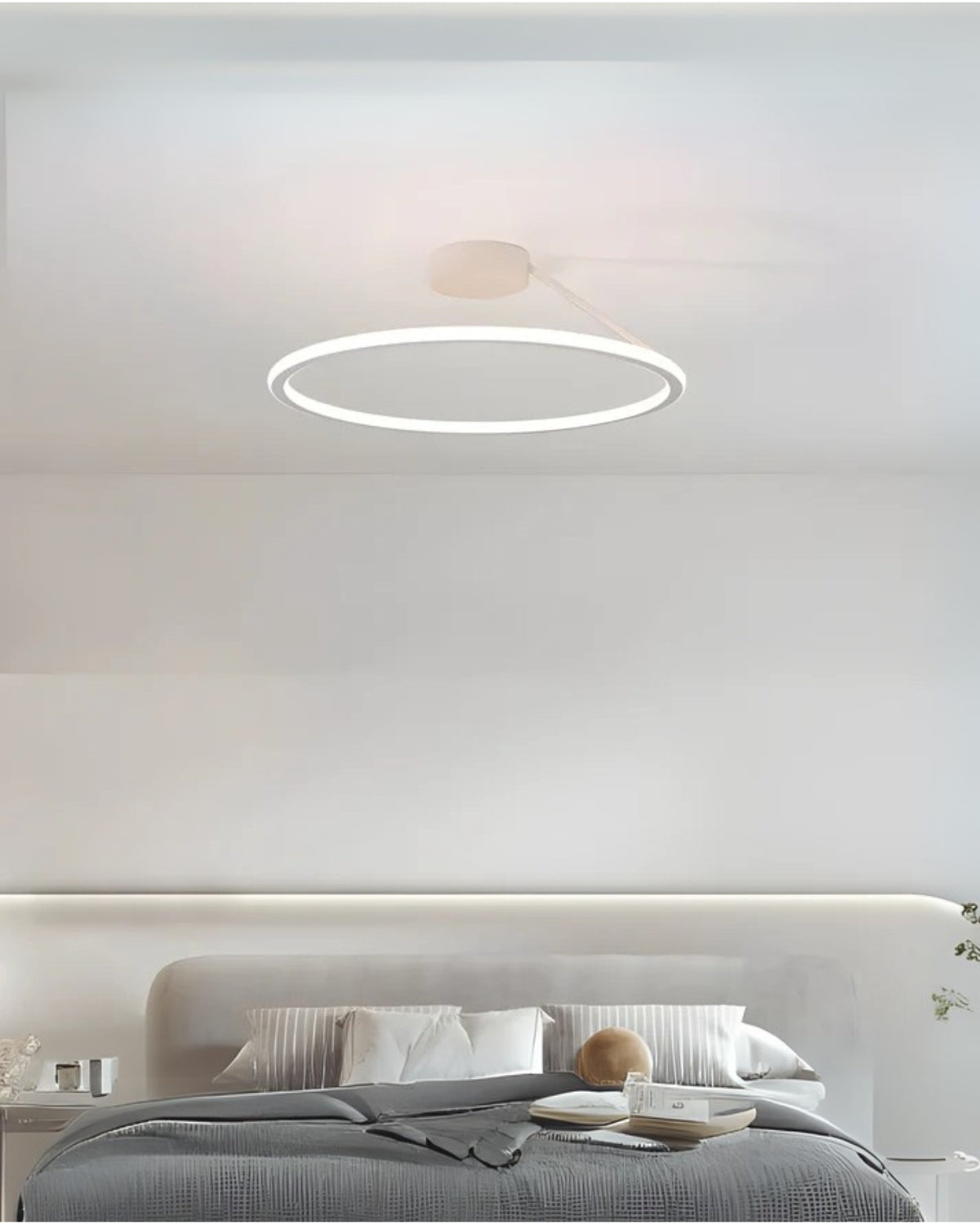 Modern Flush Mount Ceiling Light Fixture – Elegant Halo Design for Ambient Illumination 5