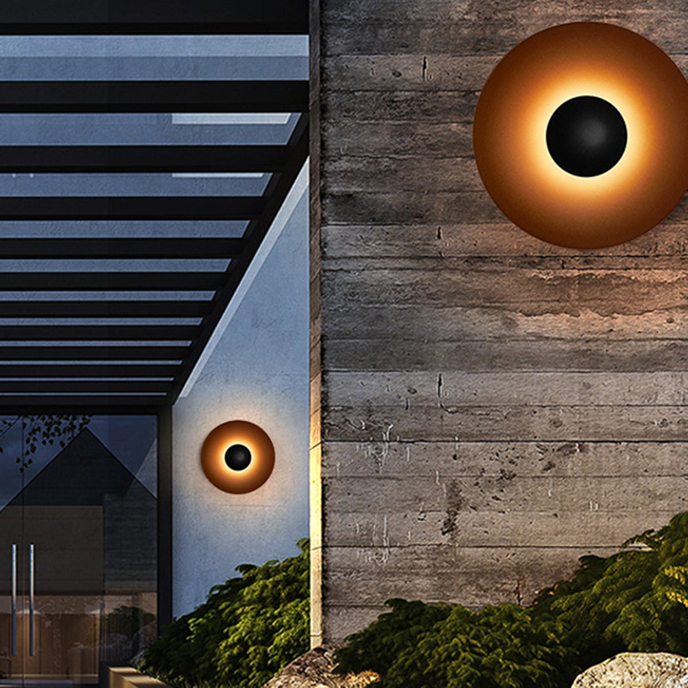 Modern IP65 Waterproof Outdoor Wall Lamp, Round Metal Sconce for Patios and Gardens - Black or White 2