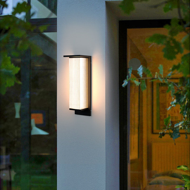 Modern Minimalist Solar Outdoor Wall Sconce Lamp - Stainless Steel Exterior Wall Lights 1