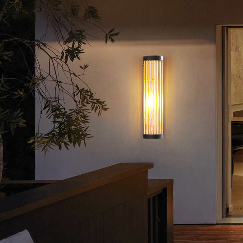 Modern Outdoor Wall Lamp – IP65 Waterproof Black Metal and Glass Sconce for Exterior Lighting 7