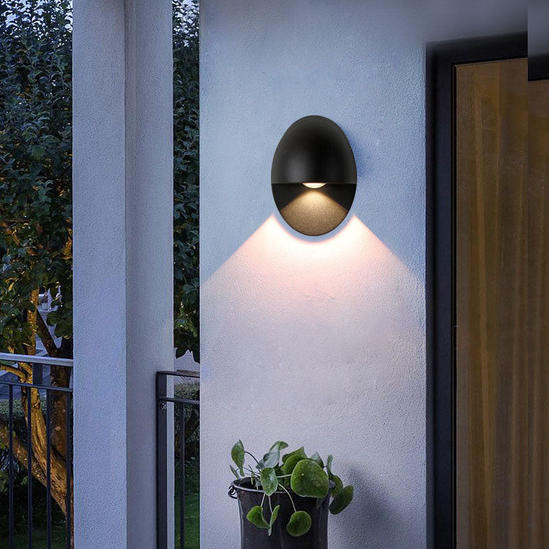 Modern Outdoor Wall Light Sconce – Waterproof LED Fixture in Black, Gold, and White for Stylish Illumination 1