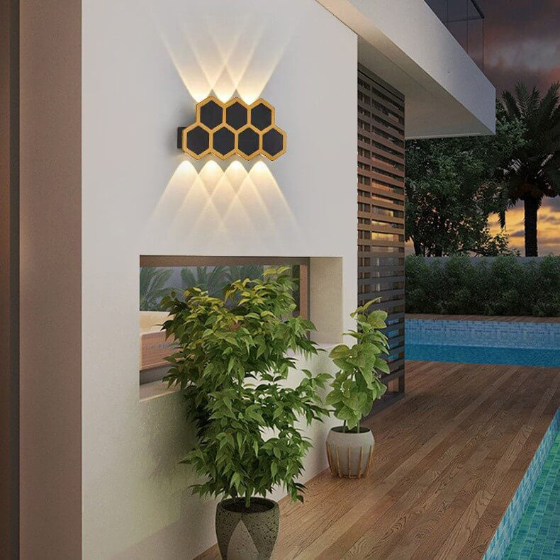 Modern Outdoor Wall Sconce Lamp – Hexagonal LED Wall Light in Durable Aluminum for Patios and Fences 10
