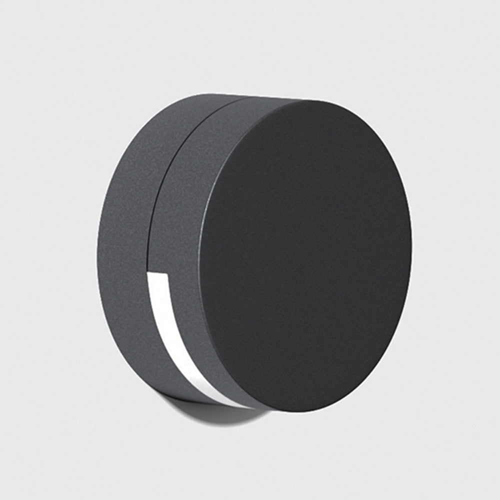 Modern Round Outdoor Wall Lamp IP65 Waterproof Metal & Glass Exterior Wall Light for Elegant Illumination 3