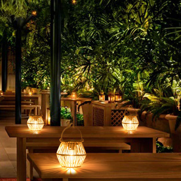 Modern Solar Garden Lantern - Waterproof Outdoor Light with Built-in LED for Eco-Friendly Illumination 1