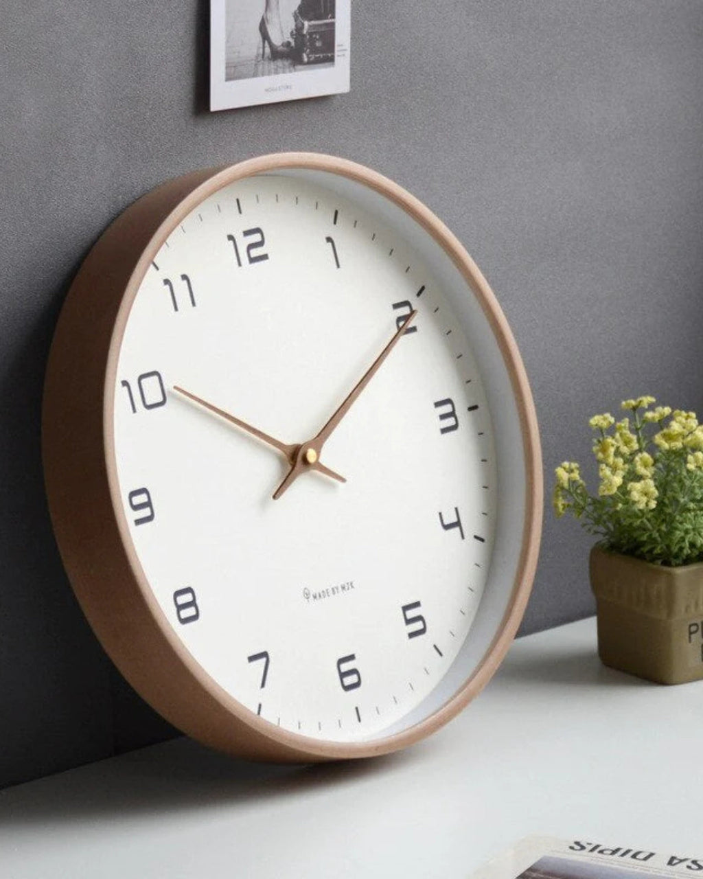 Modern Wall Clock Decor with Natural Wood Frame and Silent Quartz Mechanism - 12 Inch 2