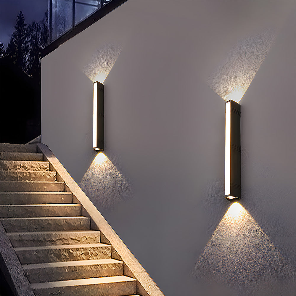 Modern Waterproof LED Outdoor Wall Light – Stylish Exterior Wall Lantern for Gardens and Entryways 5