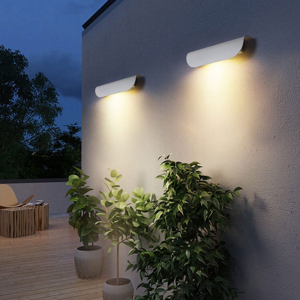 Modern Waterproof LED Outdoor Wall Sconce Lamp – Curved Design for Exterior Use, 1000 Lumens, Easy Installation 10