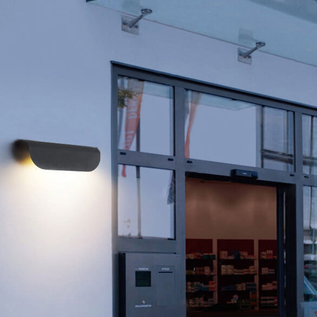 Modern Waterproof LED Outdoor Wall Sconce Lamp – Curved Design for Exterior Use, 1000 Lumens, Easy Installation 11