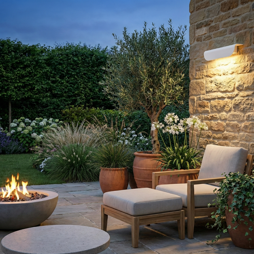 Modern Waterproof LED Outdoor Wall Sconce Lamp – Curved Design for Exterior Use, 1000 Lumens, Easy Installation 16