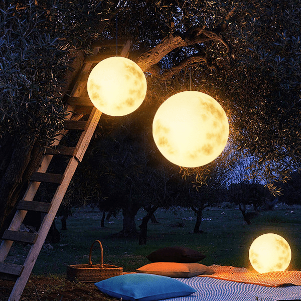Moon-Shaped LED Outdoor Garden Pendant Light – Weather-Resistant Hanging Lamp for Patios and Paths 3