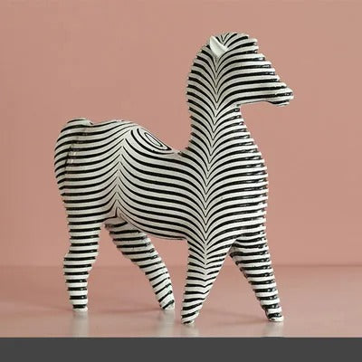 Nordic-Style Animal Figurine in High-Quality Resin – Decorative Sculpture 8