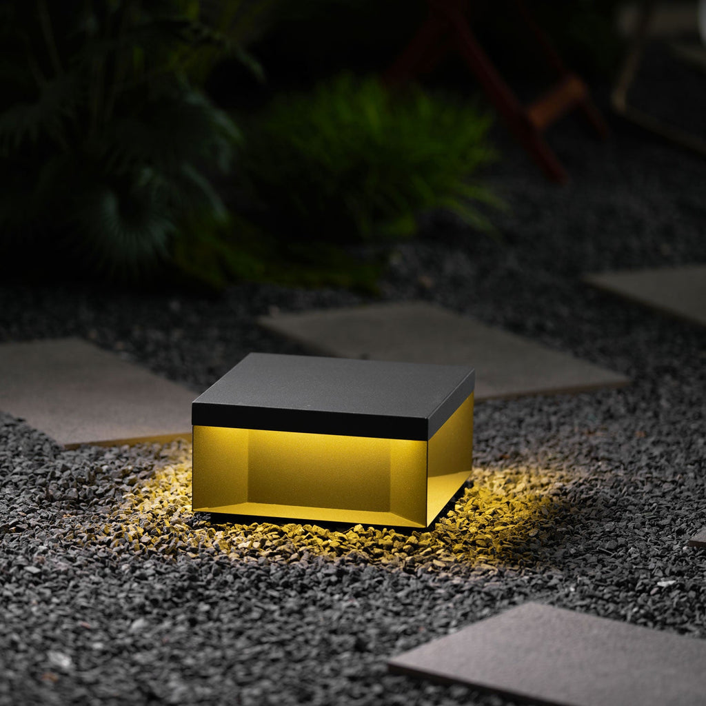 Outdoor Post Light with IP65 Waterproof Design – Black Integrated LED Garden Lights 6