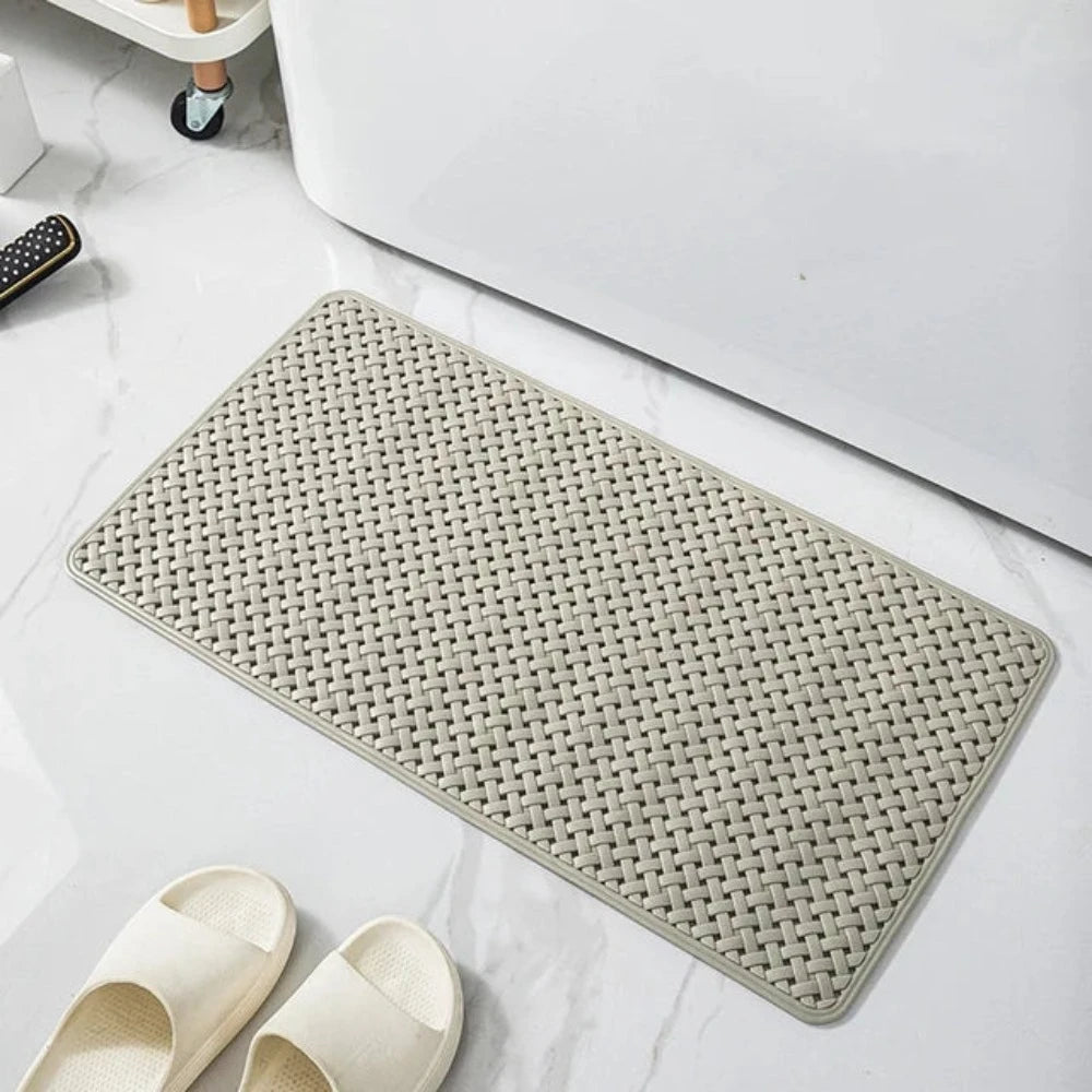  Plush Non-Slip Bath Mat - Microfiber 4