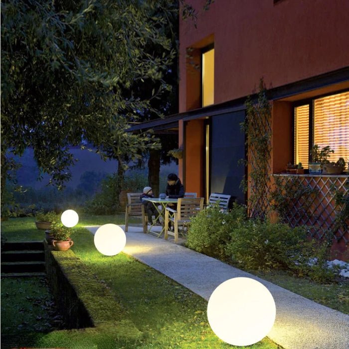 Portable Outdoor LED Garden Lamp with Remote Control – 16 Color Options, Weather-Resistant Spherical Lantern 8