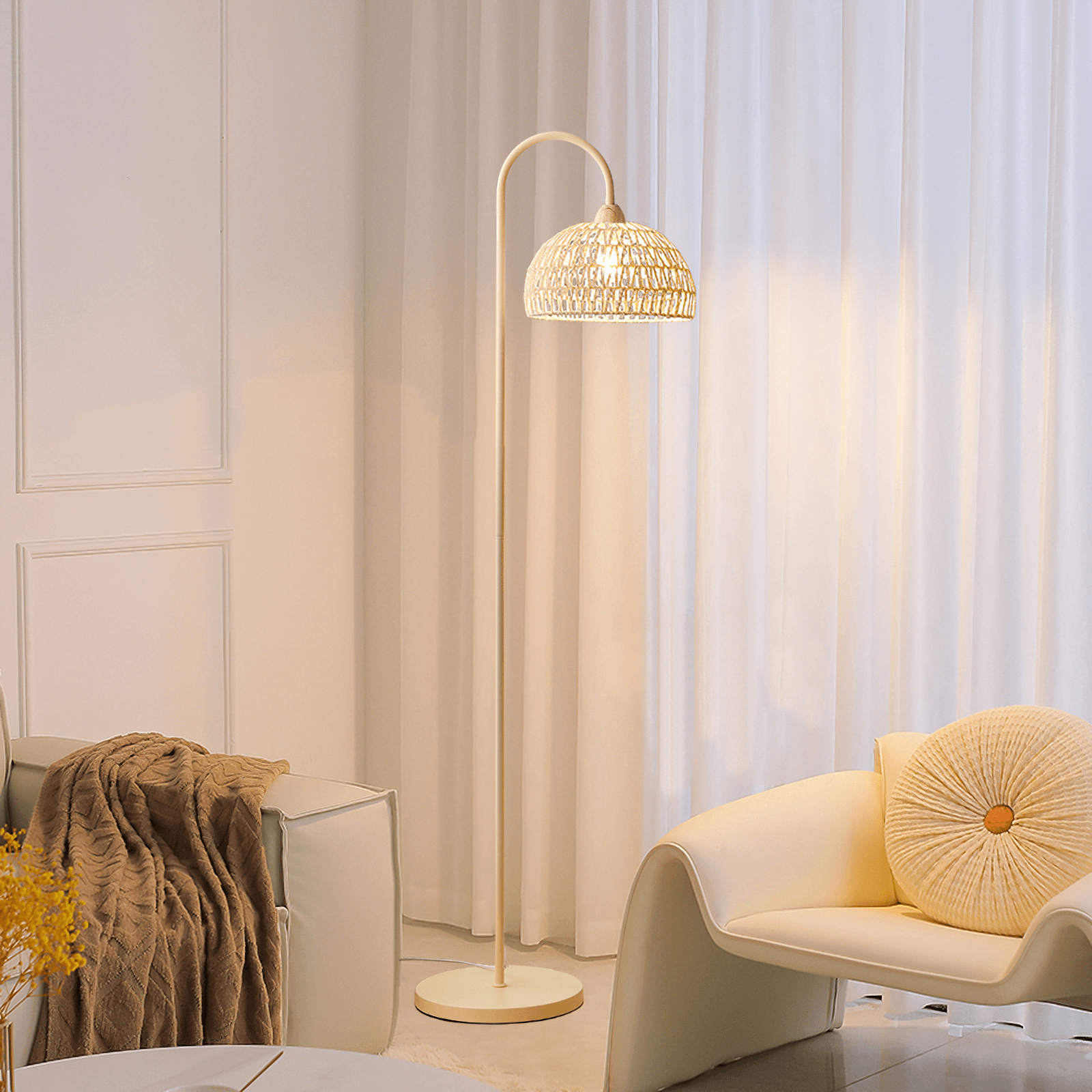 Rattan Arc Floor Lamp with Beige Finish for Modern Indoor Lighting 5