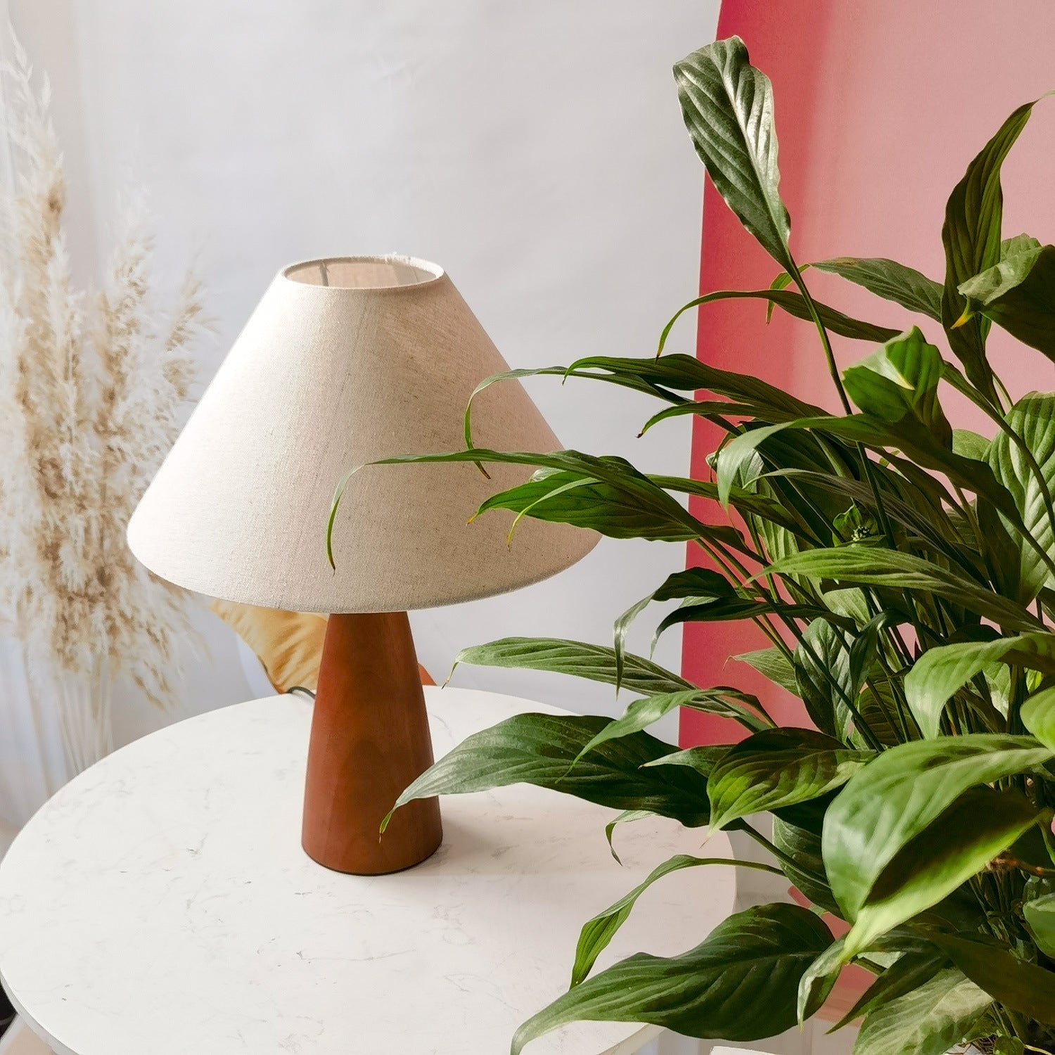 Retro Solid Wood Table Lamp with Customizable Lighting Options – Vintage Bedside and Desk Lamp for Home Decor 8