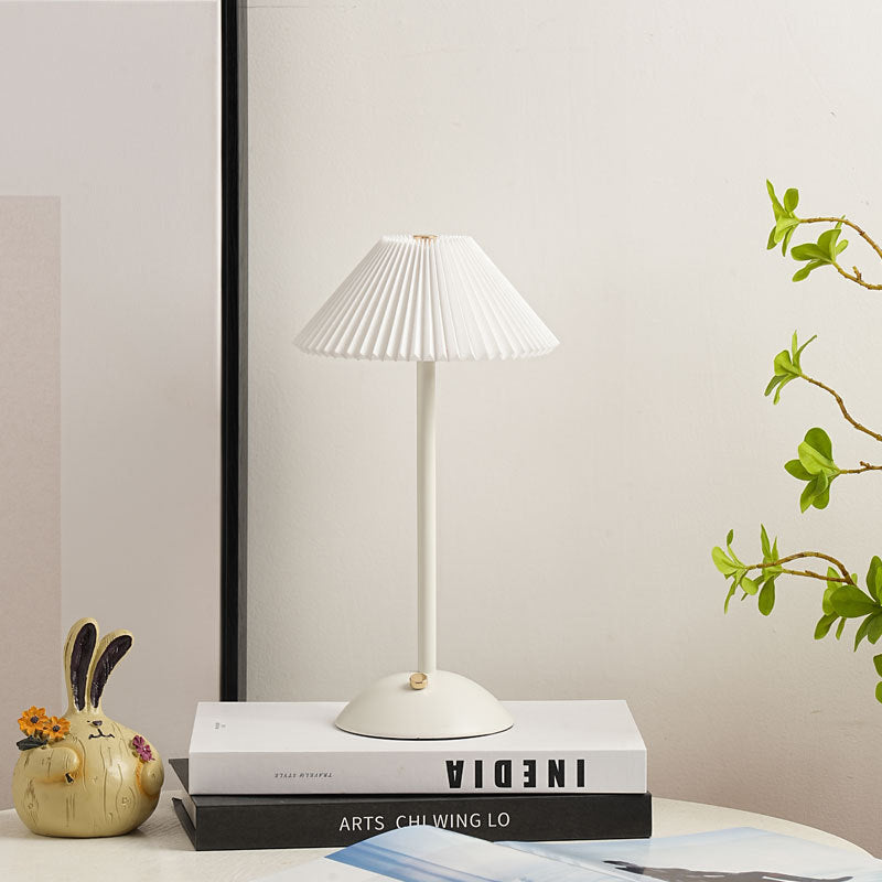 Scandinavian Rechargeable Table Lamp with Fabric Shade – Stylish Bedside Lamp for Modern Interiors 13
