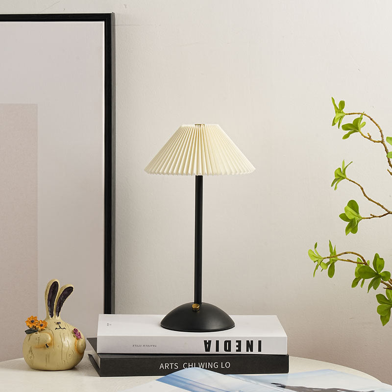 Scandinavian Rechargeable Table Lamp with Fabric Shade – Stylish Bedside Lamp for Modern Interiors 9