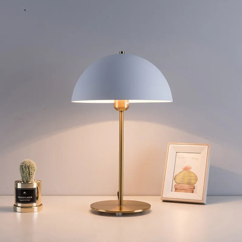 Stylish Golden Mushroom LED Desk Lamp – Modern Small Table Lamp for Cozy Bedroom Ambiance 9