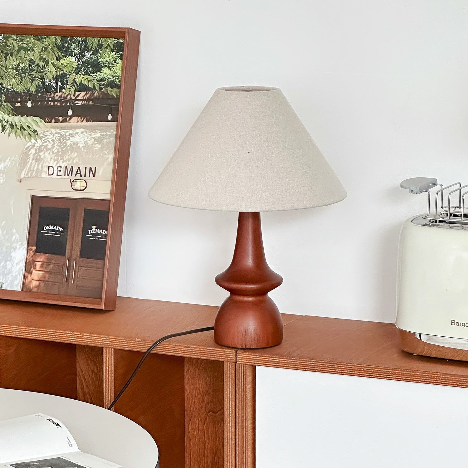 Vintage Solid Wood Table Lamp with Adjustable Lighting – Elegant Bedside or Desk Lamp for Home Decor 3