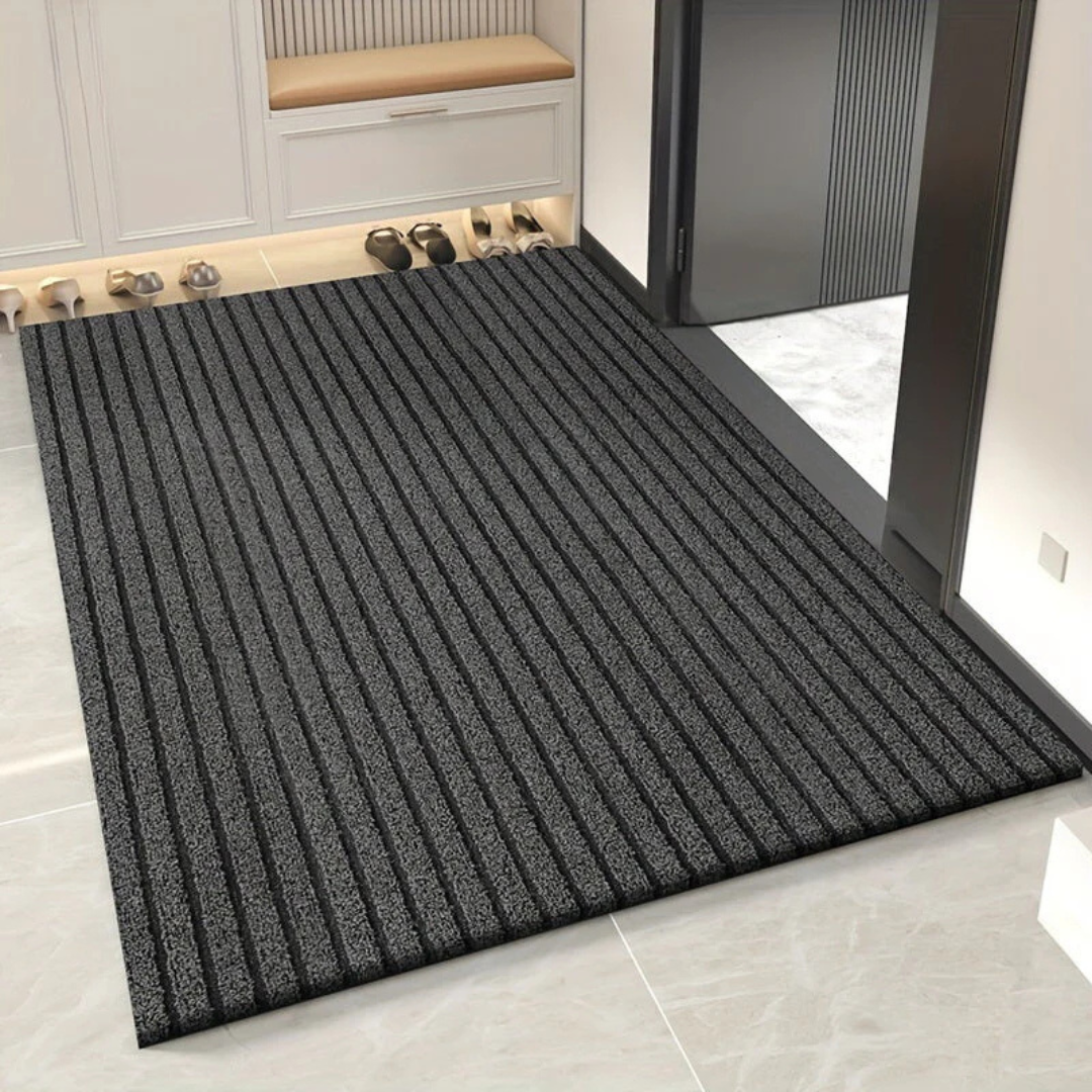 Weather-Resistant Doormat for Indoor and Outdoor Use – Stylish Gray/Red Design, Anti-Slip Front Door Mat 1